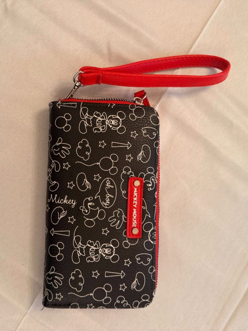 Mickey Mouse Pebbled Vinyl Zip Wallet